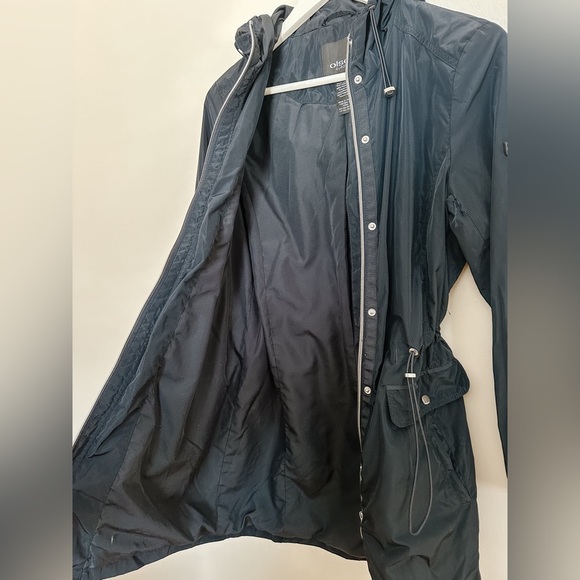 Olsen - Spring Long Hooded Jacket - Cinch Waist - Navy - Size 6 - Picture 5 of 10